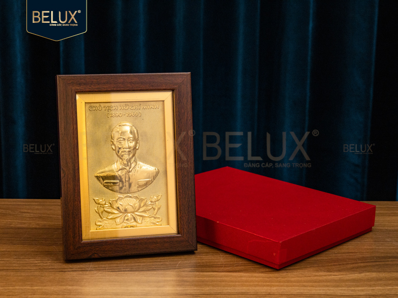 Tranh Bác Hồ bằng đồng 20x15cm